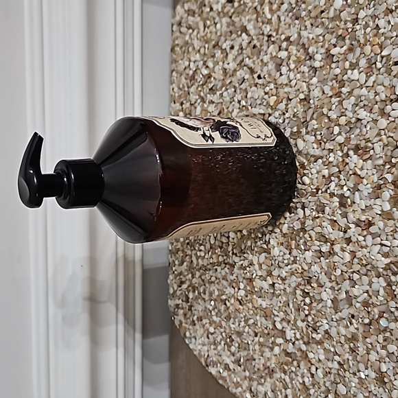 Lavender Mist Purifying Hand Soap 21.5 oz by Home and Body Company New Spooky - Picture 4 of 6